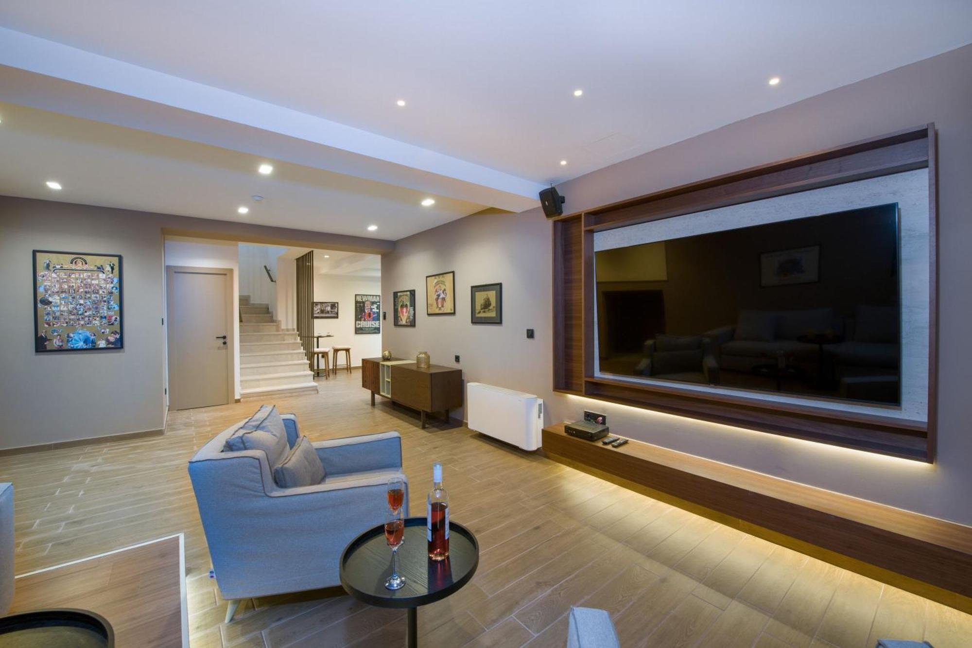 Almi-Cove Hilltop Villas อัลมีรีดา ภายนอก รูปภาพ
